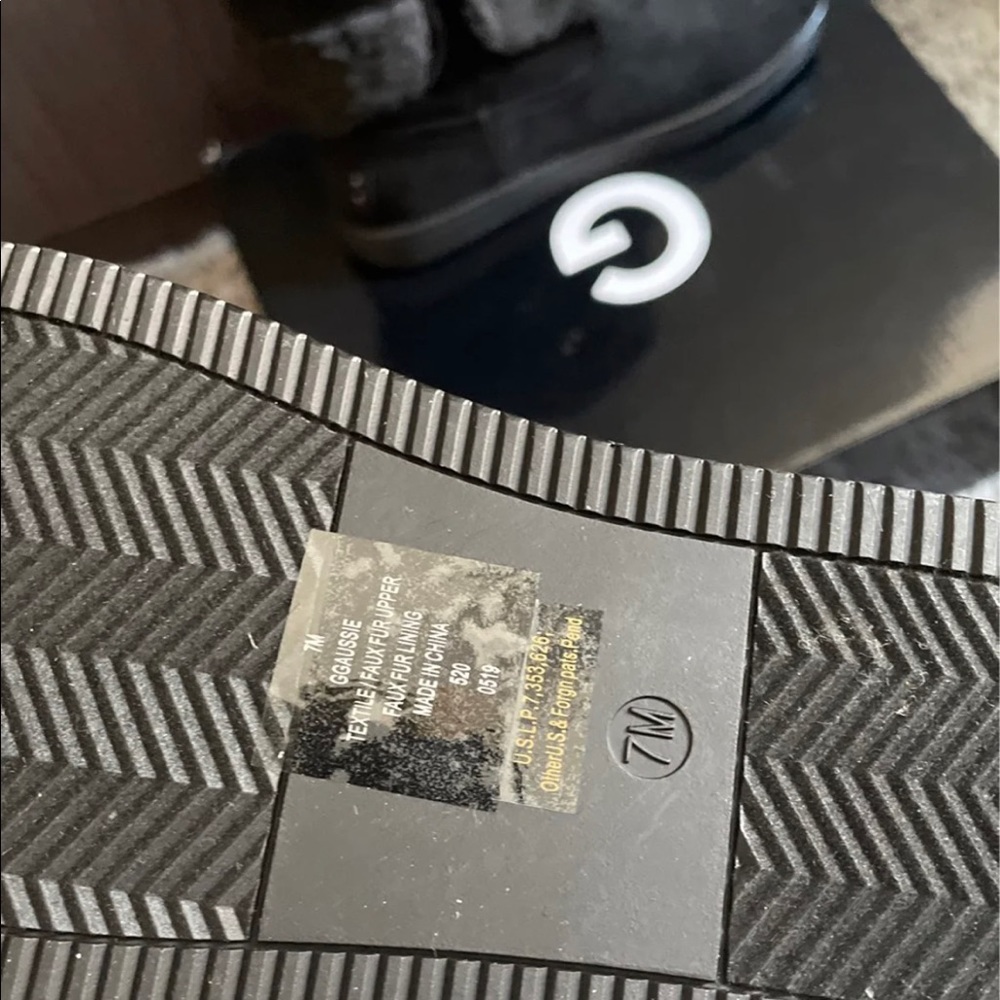 GUESS boot - Picture 3 of 4